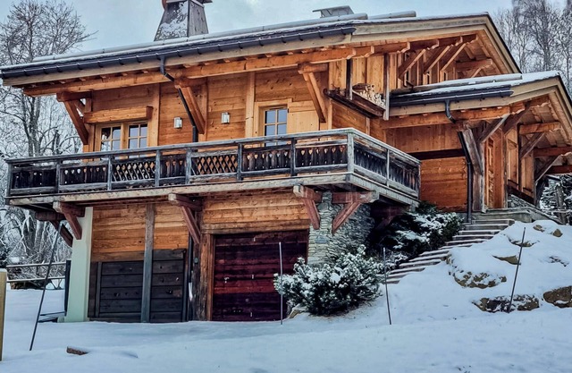 Chalet des sommets - Mont Blanc & Fiz view