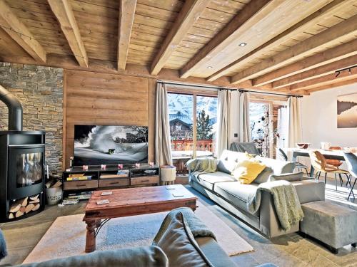 Chalet familial aux Menuires, sauna, parking, proche pistes de ski - FR-1-613B-12