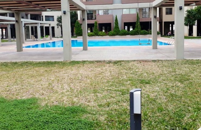 Chalet In Batrouna Parc-gazon-pool-new Resort