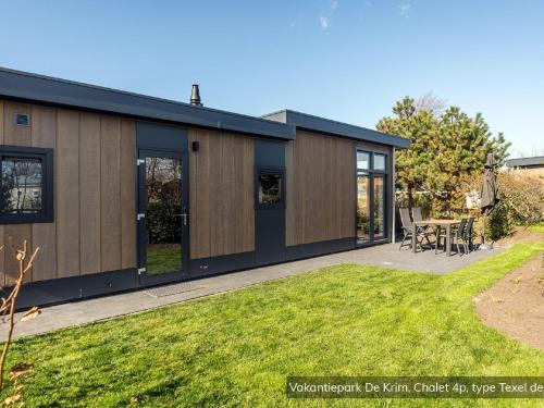 Chalet in Texel near North Sea Beach