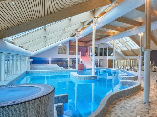 Chalet in Texel near Dunes & Water