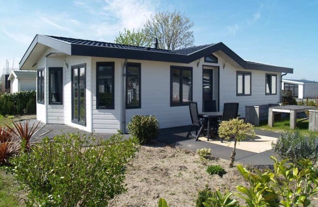 Chalet with 3 bedrooms and furnished garden