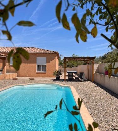 Chambres d'hôtes, B&B climatisées LA BORRELLIENNE