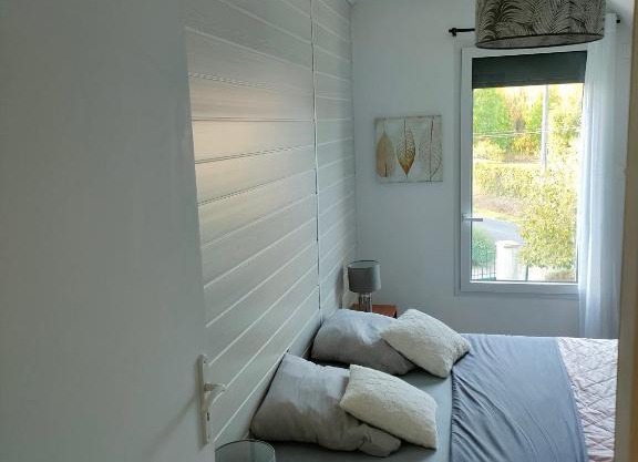 Chambre récente chez particuliers