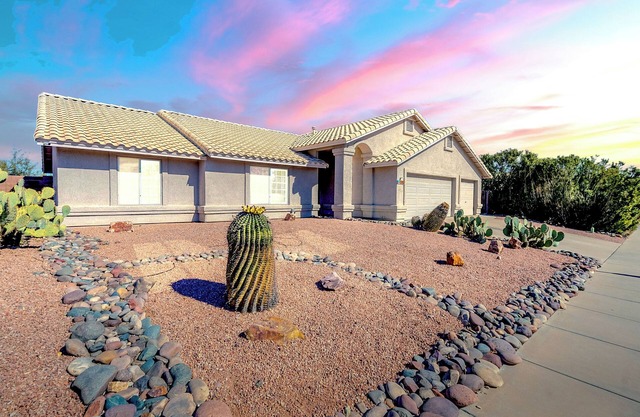 Chapala Court: 3BD/2BA w/Fire Pit & Hot Tub