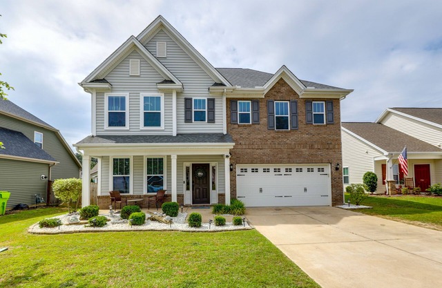 Chapin Vacation Rental ~ 5 Mi to Lake Murray!