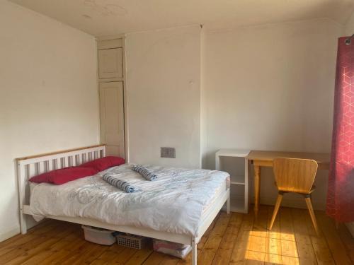 Charlies House Newmarket - 3 bedroom