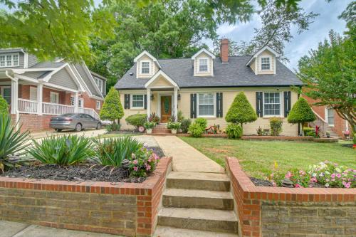 Charlotte Home with Yard - Near Spectrum Center!
