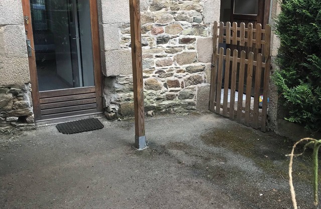 Charmant Studio Avec Petit Jardin