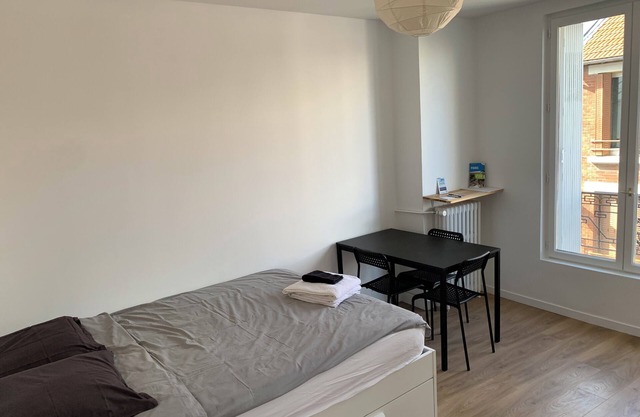 Charmant Studio rue Calme Bonne Localisation