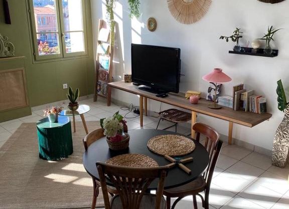 Charmant studio sur la Venise provençale 32m2
