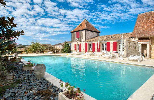 Charmante Maison avec piscine