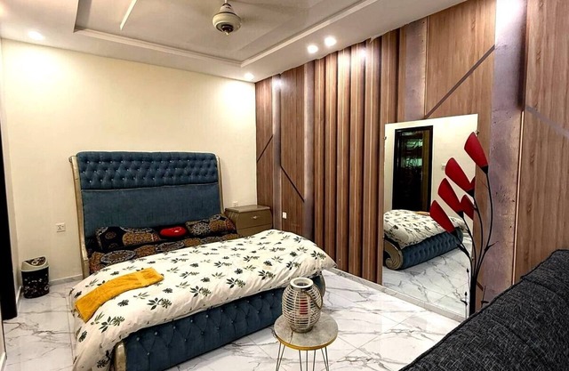 Charming 1-bedroom apartment with AC, WiFi in enjoyable Abdullah Gardens Fsd