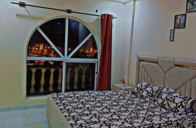 Charming 1-bedroom apartment in fabulous Faisalabad
