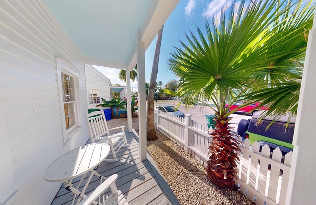 Charming 1923 2 Bedroom, 1 Bath home with bonus loft.