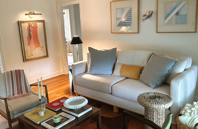 Charming 2-bedroom house with WiFi and AC in North Little Rock