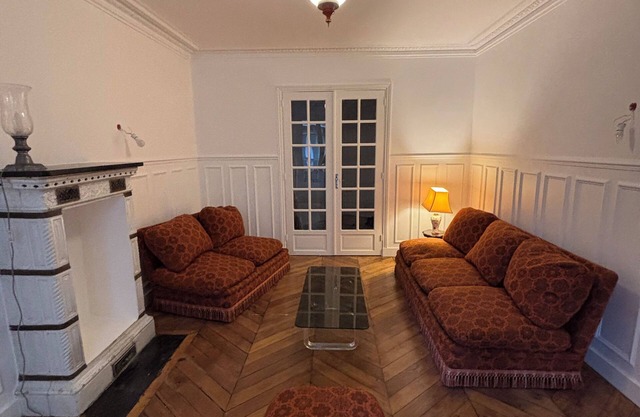Charming 2-bedroom apartment in wonderful Paris with WiFi