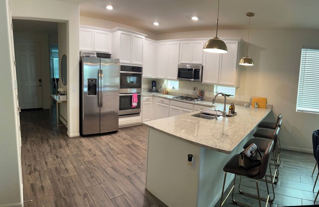 Charming 2-bedroom house in lovely Vail with WiFi, AC