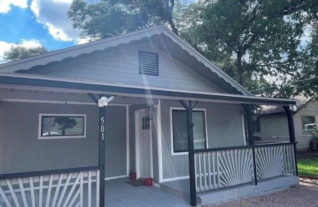 Charming 2-bedroom house in serene Payson with WiFi