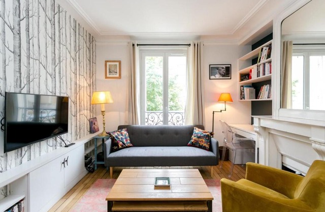 Charming 2 Bedroom Property near Montparnasse