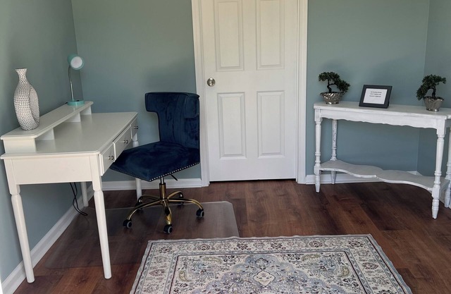 Charming 2-bedroom house close to stadium and hospitals