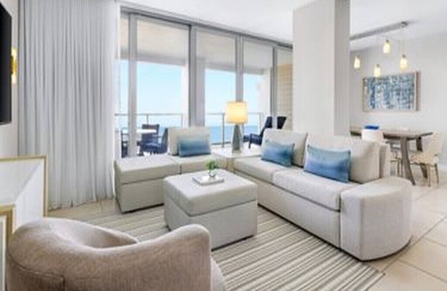 Charming 2-bedroom resort in lovely Marco Island with pool and beach access.