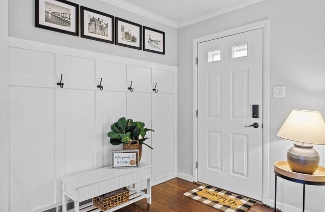 Charming 3 Bedroom/2 Bath Michigan City Home