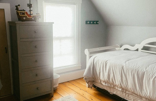 Charming 3-bedroom farmhouse with AC, WiFi in quaint Thomaston