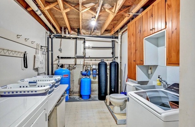 Charming 3-bedroom house with WiFi and AC in pleasant Fairfield