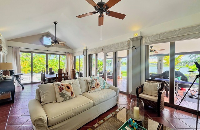 Charming 3 Bedroom Villa at Los Portales