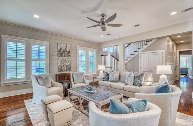 Charming 3BR Cottage WaterColor, Beach Club Access, Bikes. Open Layout, Steps To Seaside. Book Now!