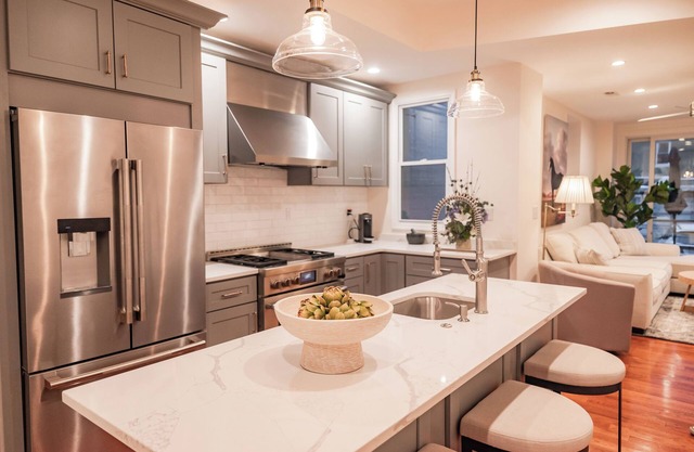 Charming 4-bedroom House in Capitol Hill with Private and Secured Parking