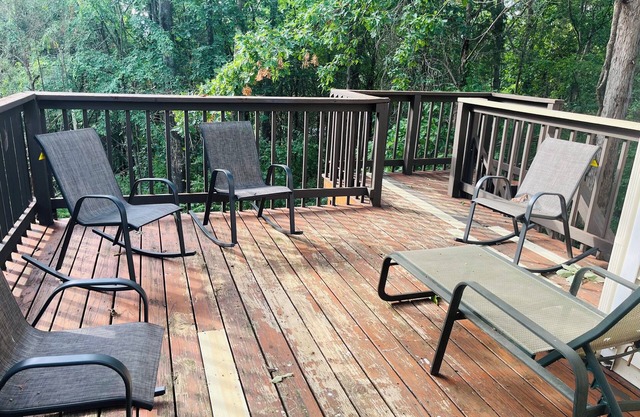 Charming 4-bedroom house in cool Nashville with WiFi, AC