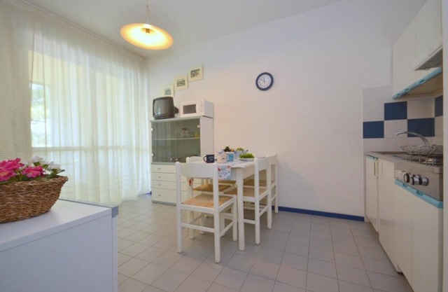 Charming and Bright Stay 400m from the Sea