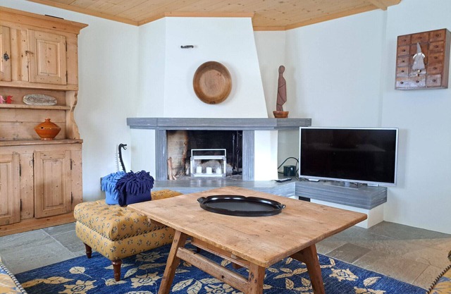 Charming and Modern Chalet (Laax Chalet)