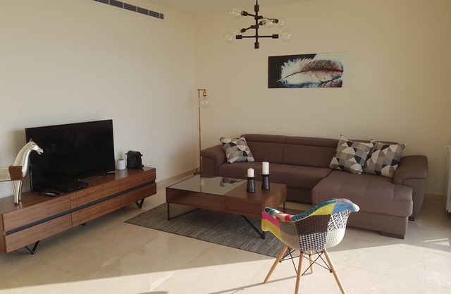 Charming Apartment With Stunning View In Beit Misk