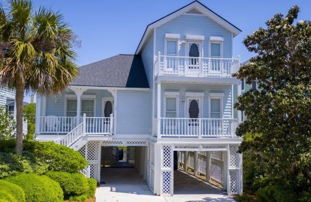 Charming Beach Cottage with Lagoon views in Wild Dunes, Pool & Beach Access - 18 Pelican