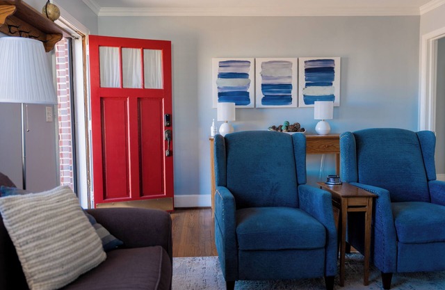 Charming Bungalow, King Bed, 5min to Ft. Jackson and Downtown