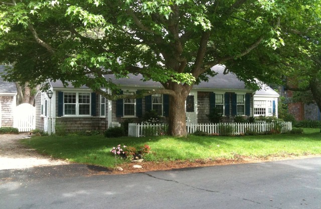 Charming Cape Cottage in Chatham, 2 Min From Beach