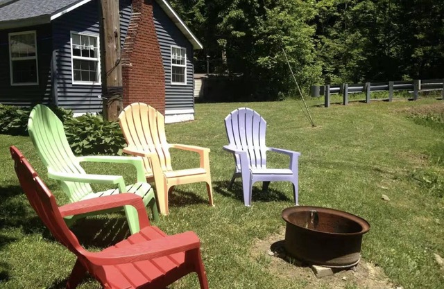 Charming cottage at Canadohta Lake