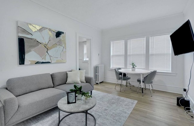 Charming & Elegant 1Bd/1Bth I Rochester