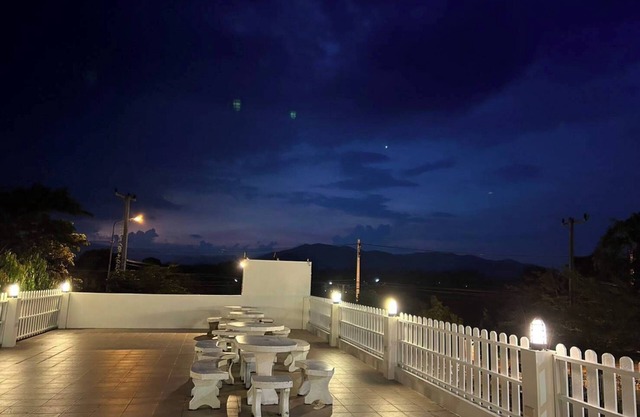 Charming Home Resort