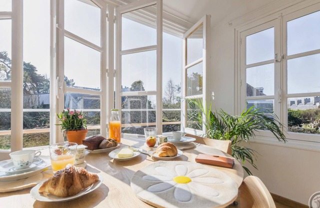 Charming house with enclosed garden in Agon-Coutainville