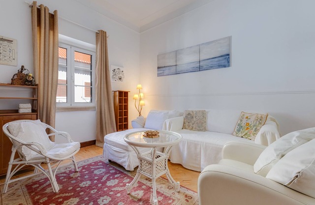 Charming house for 6 persons at downtown Faro