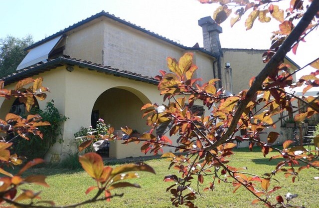 Charming house with garden in the heart of Florence's hills