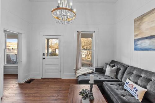 Charming Ivy Street House With Porch Swing