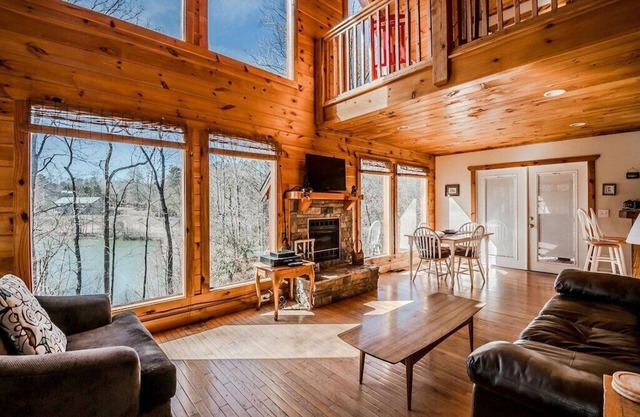 Charming Lake View Cabin | 2BR 2BA | Hot Tub | Game Room | Fishing | Fire Pit