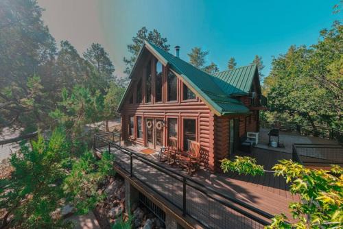 Charming Log AFrame in Pine