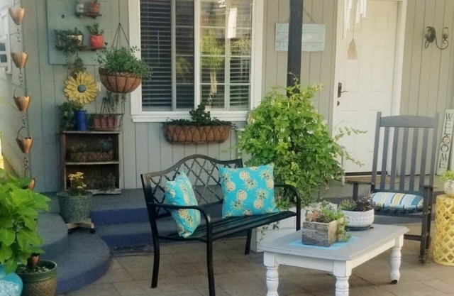 Charming & Peaceful Bungalow in quaint Red Bluff