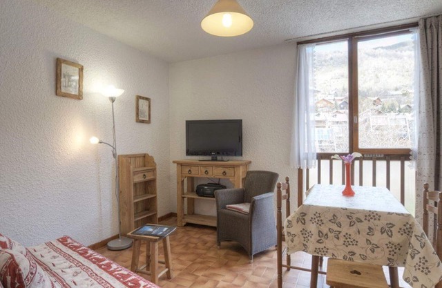 Charming Studio for 2 in Serre-Chevalier, Ski Storage & Parking